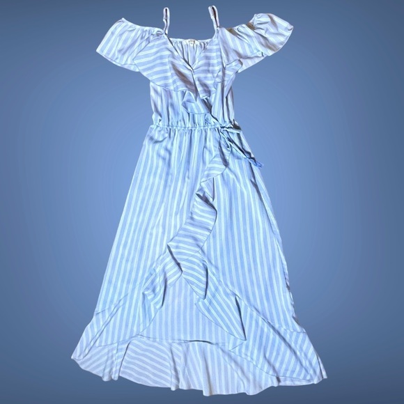 Hint of Blush Women’s Blue and White Striped Off Shoulder Dress - Size S - Picture 1 of 10